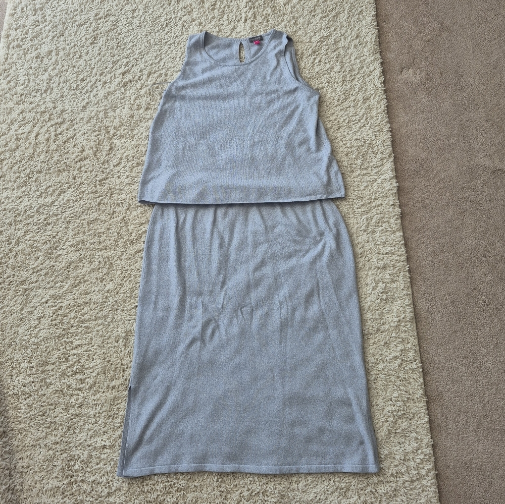 Vince Camuto Light Gray Knit Top And Skirt